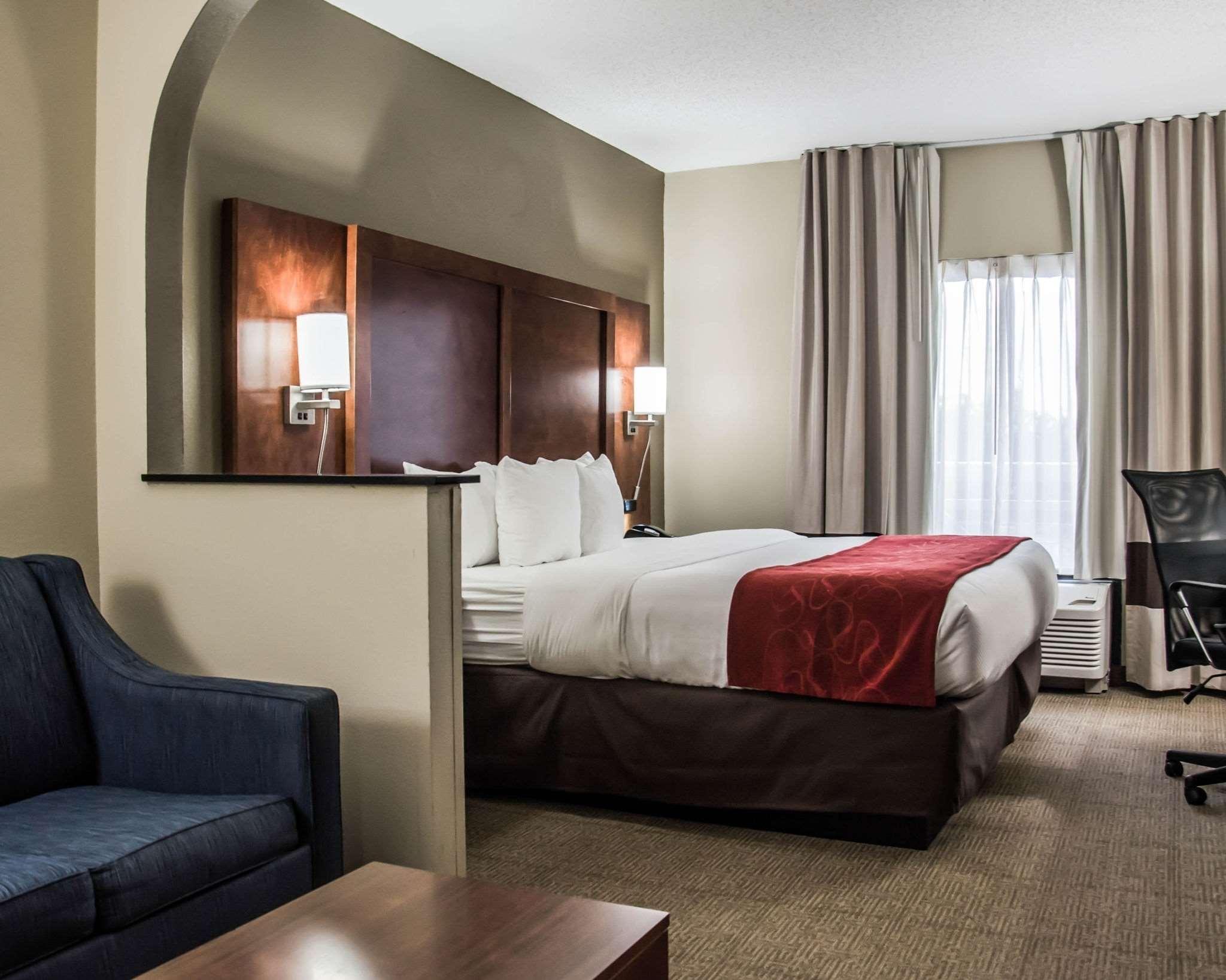 Comfort University - Research Park Hotel